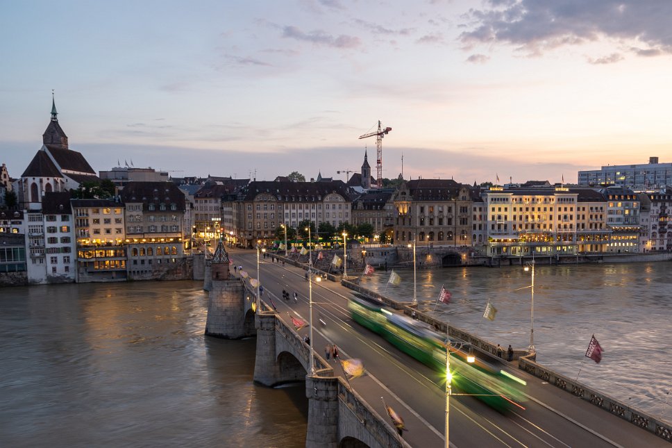 Basel, Mittlere Brücke